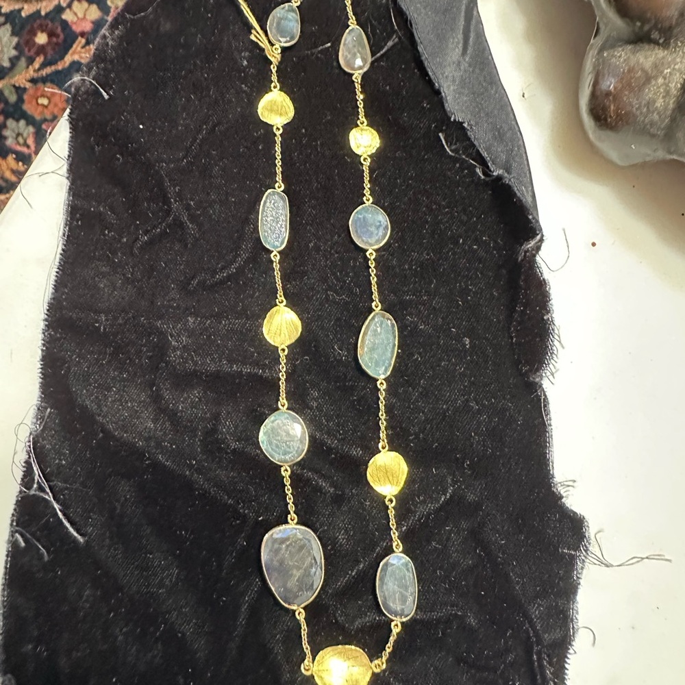 Barbara Heinrich new 18kt gold and labradorite necklace - Picture 5 of 11